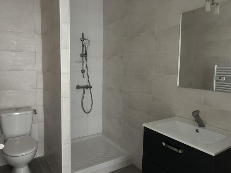 Immeuble - 180 m² - 6 pièces