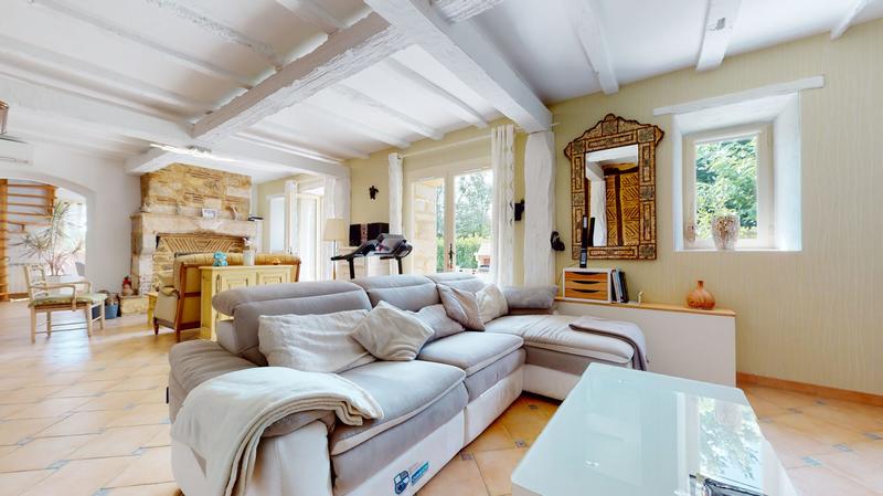 Maison traditionnelle - 150 m² - 7 pièces