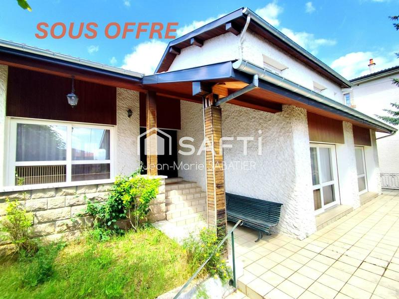 Maison - 175 m² - 9 pièces