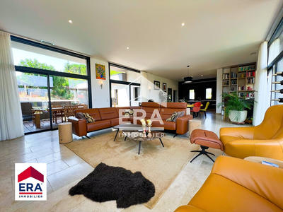 Maison - 170 m² - 5 pièces