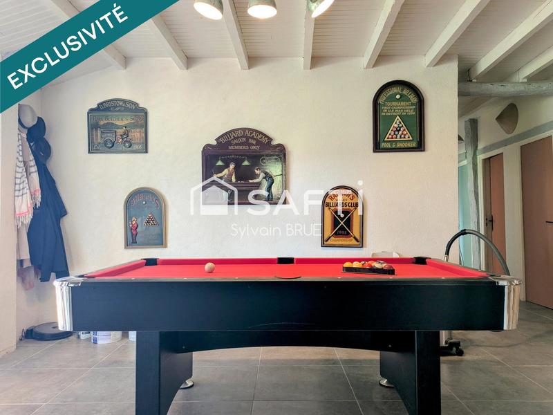 Maison - 179 m² - 7 pièces