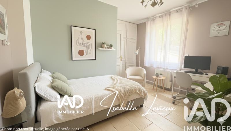 Maison - 175 m² - 8 pièces