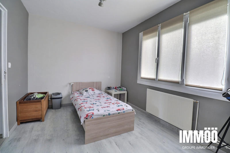 Maison - 138 m² - 5 pièces