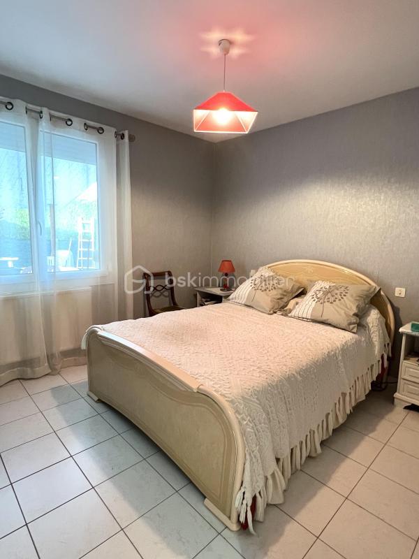 Maison - 92 m² - 5 pièces