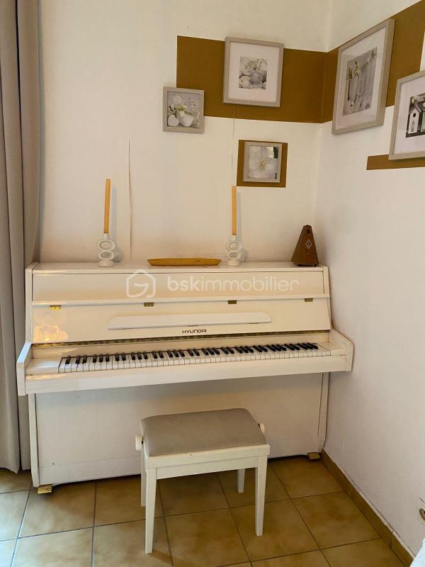 Maison - 91 m² - 5 pièces