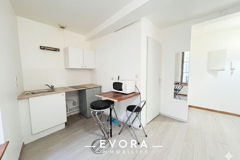 Appartement - 20 m² - 1 pièce