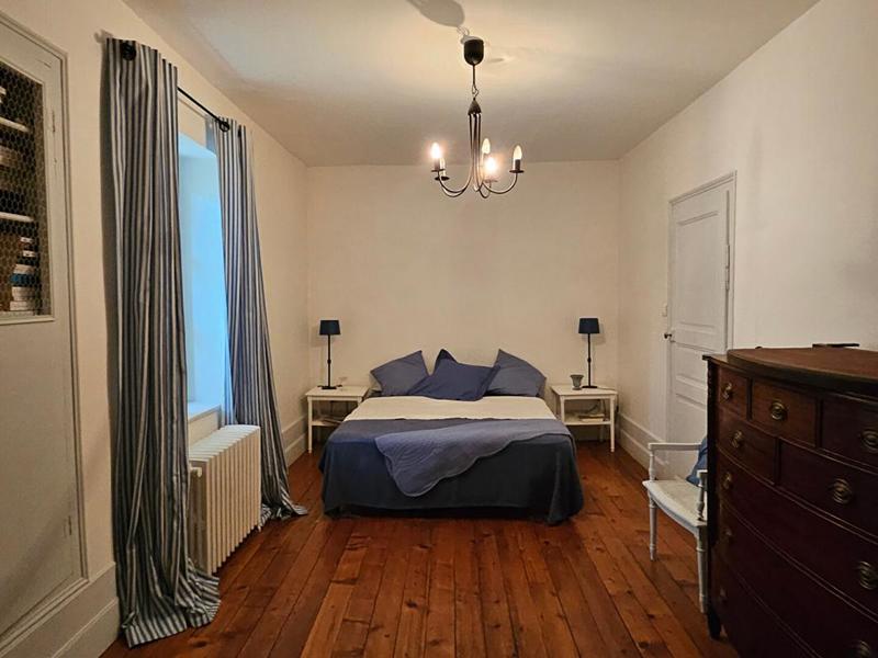 Maison de maîtres - 258 m² - 9 pièces