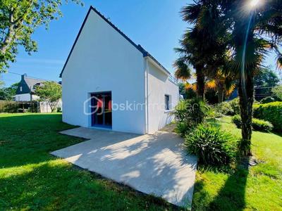 Maison - 151 m² - 7 pièces