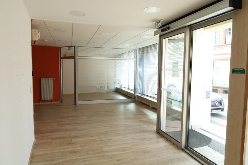 Local commercial - 80 m²