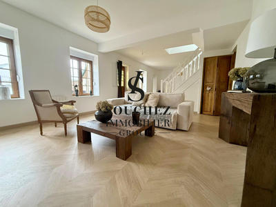 Maison - 148 m² - 5 pièces