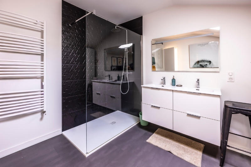 Maison - 198 m² - 8 pièces