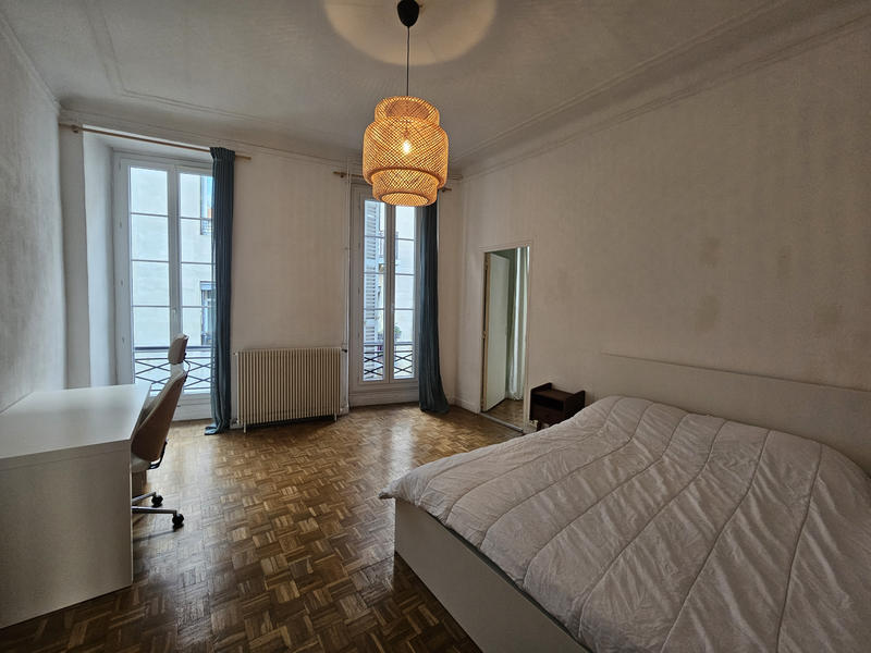 Appartement - 85 m² - 3 pièces