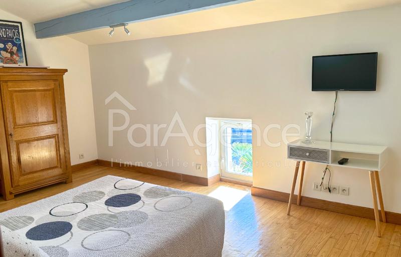 Maison - 189 m² - 6 pièces