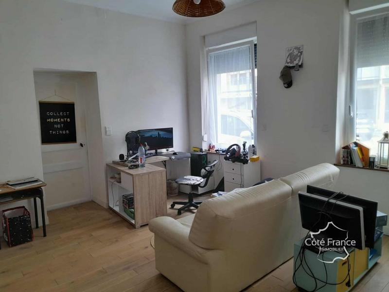 Propriété - 300 m² - 11 pièces