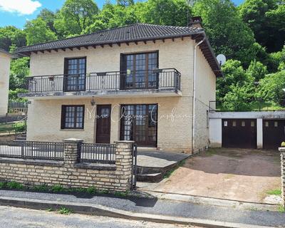 Maison - 137 m² - 5 pièces