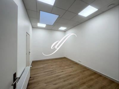 Bureau - 90 m²