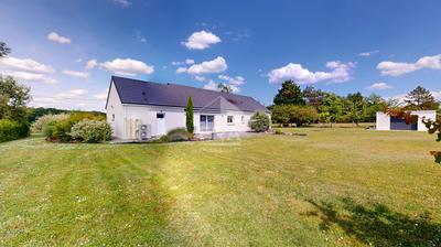 Maison - 140 m² - 6 pièces