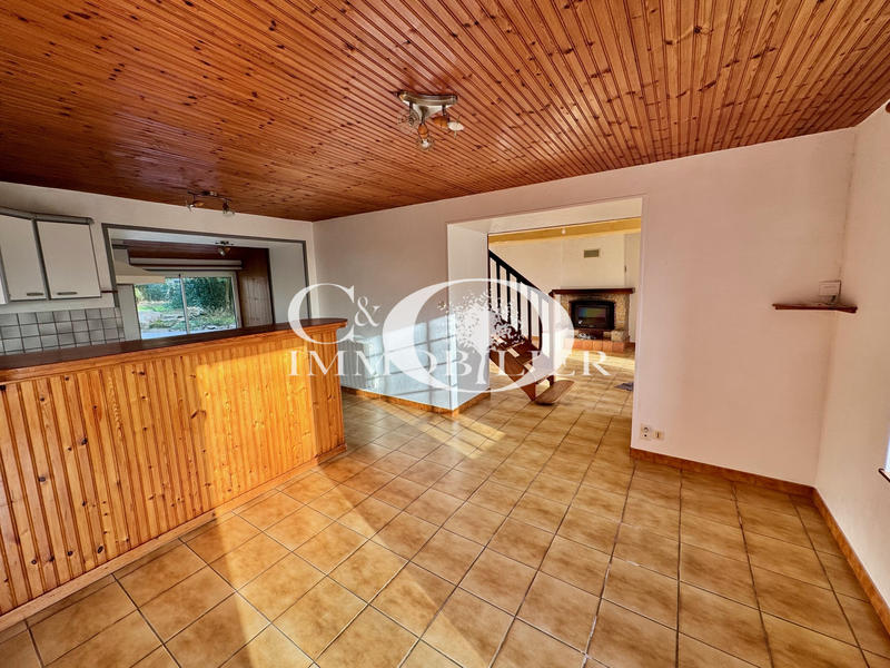 Maison - 153 m² - 7 pièces