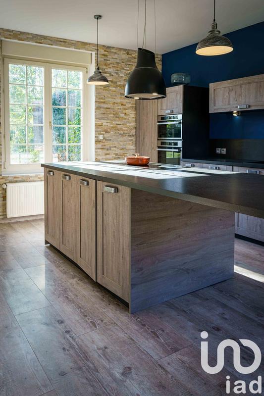 Maison de village - 280 m² - 7 pièces