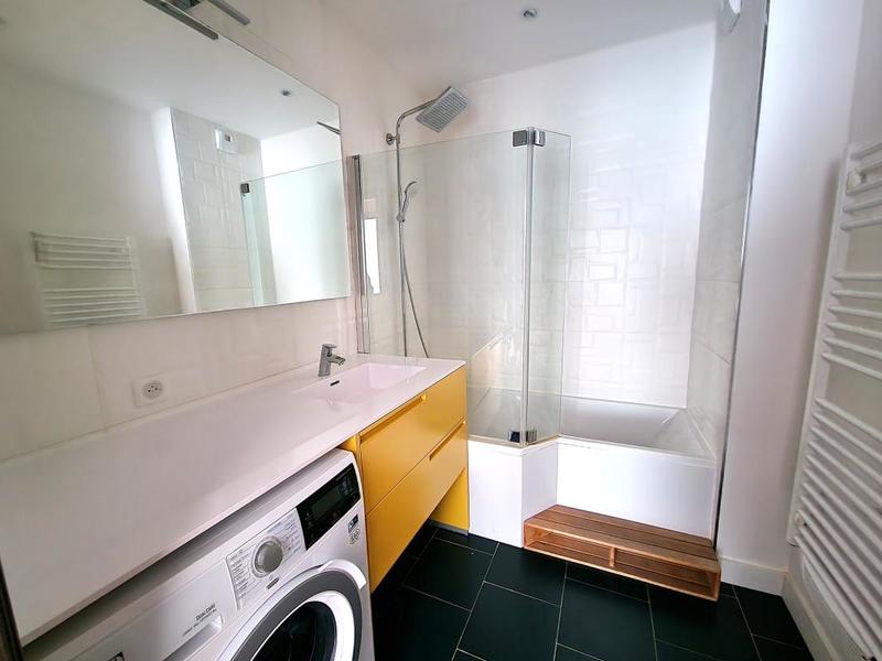 Appartement ancien - 131 m² - 5 pièces