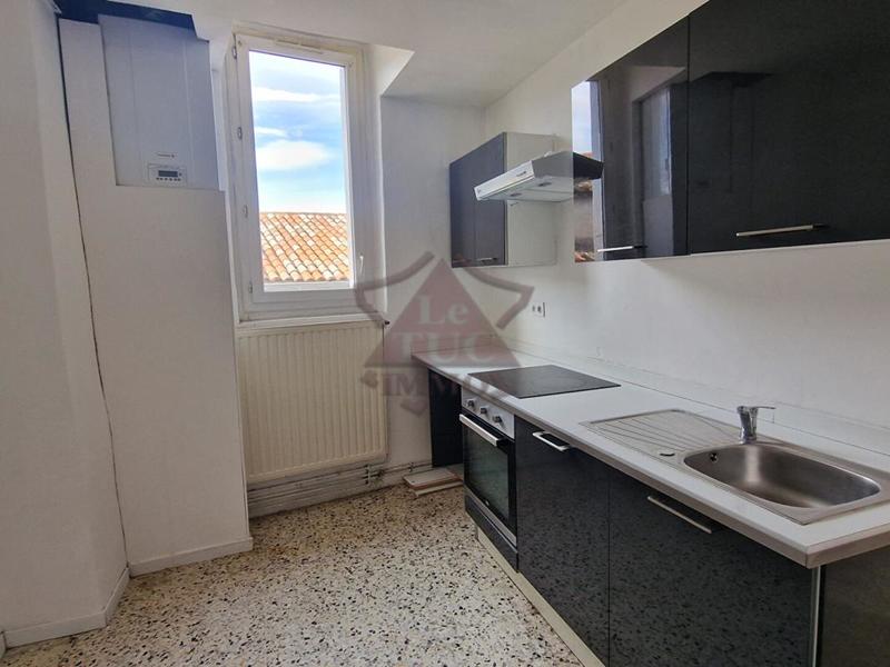 Appartement - 85 m² - 5 pièces