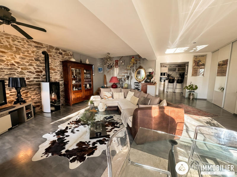 Maison - 190 m² - 6 pièces