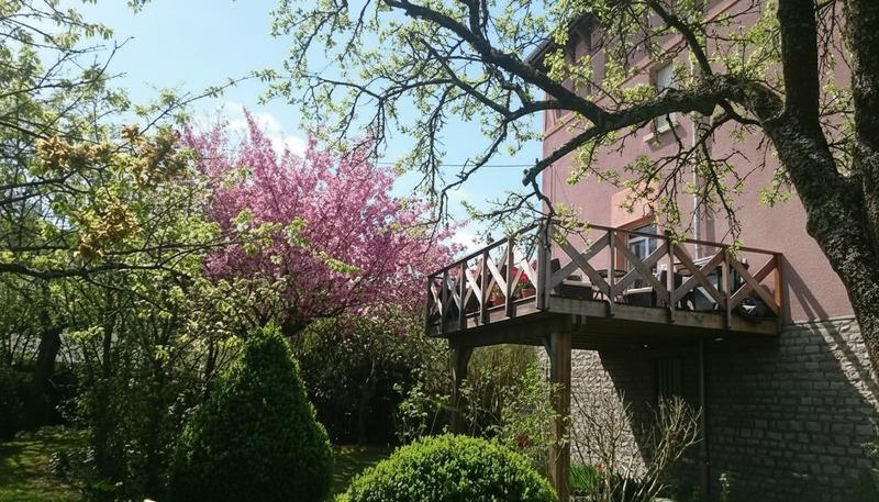 Maison bourgeoise - 200 m² - 8 pièces