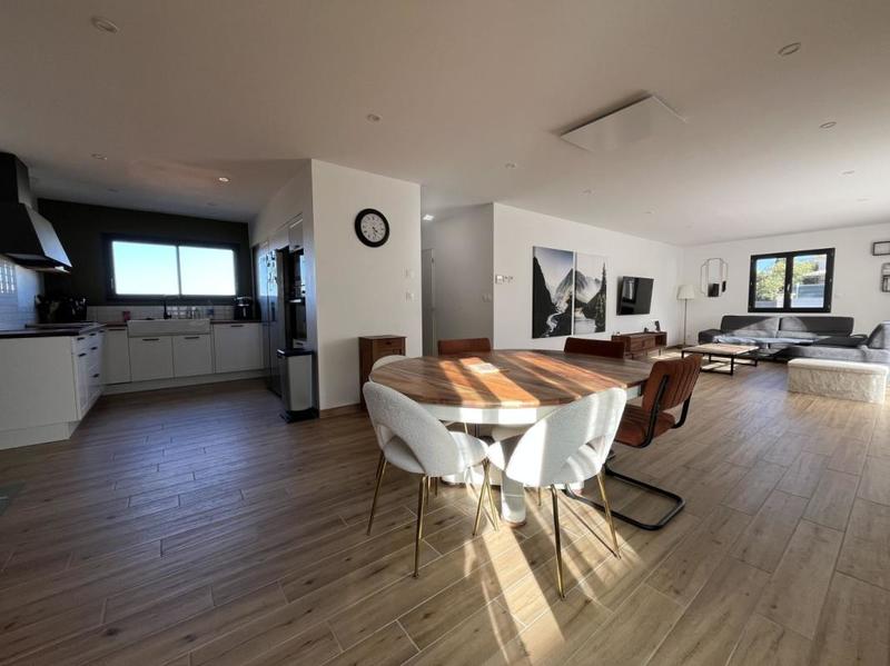 Villa - 119 m² - 4 pièces