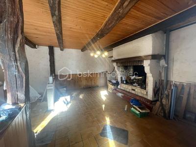 Maison en pierre - 56 m² - 3 pièces