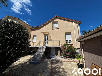 Maison - 92 m² - 6 pièces