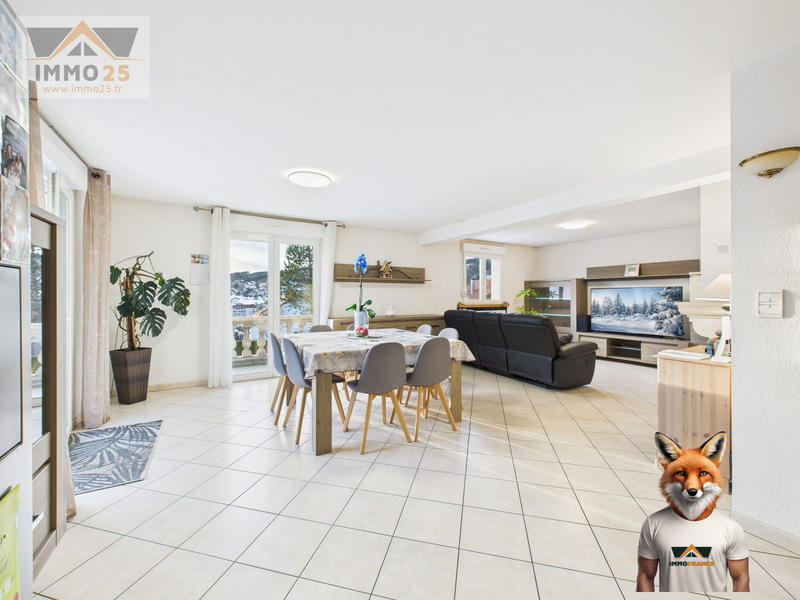 Maison - 153 m² - 8 pièces