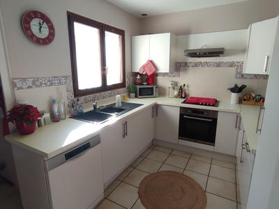 Maison - 92 m² - 4 pièces