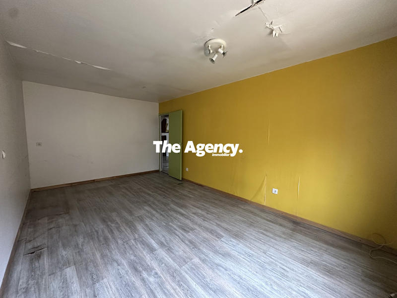 Maison ancienne - 194 m² - 8 pièces