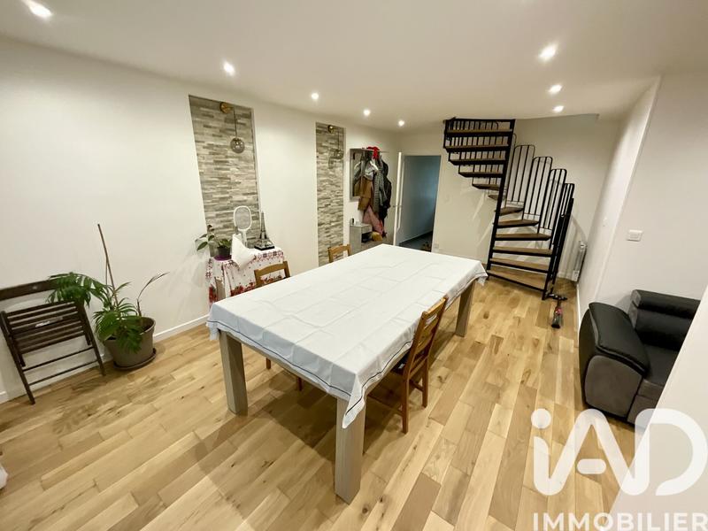 Maison - 98 m² - 6 pièces