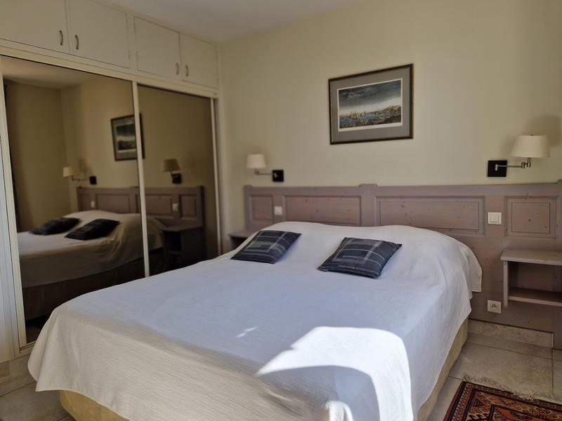 Villa - 140 m² - 7 pièces