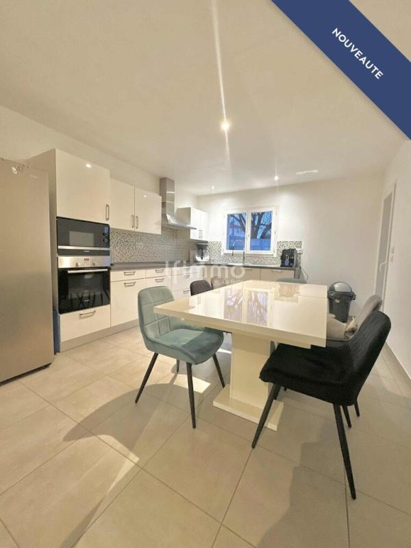 Maison - 117 m² - 6 pièces