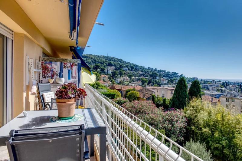 Appartement - 81 m² - 4 pièces