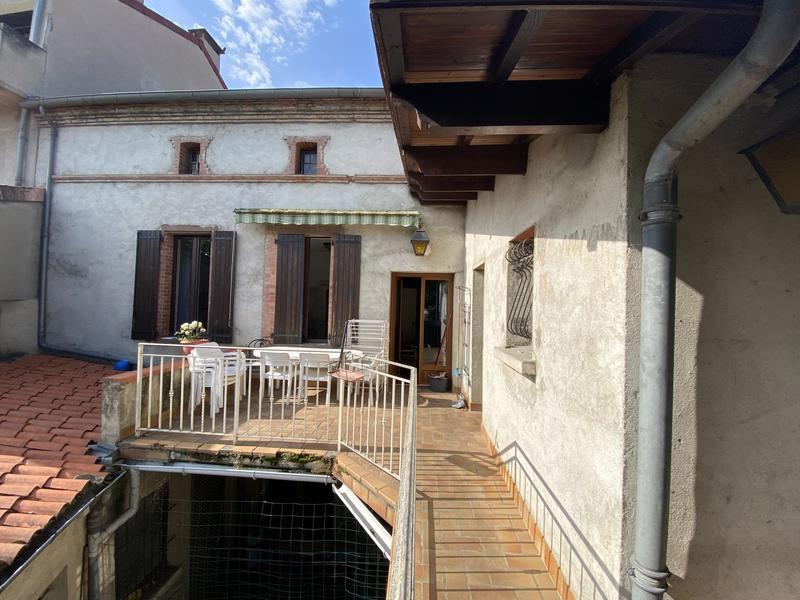 Appartement - 161 m² - 5 pièces