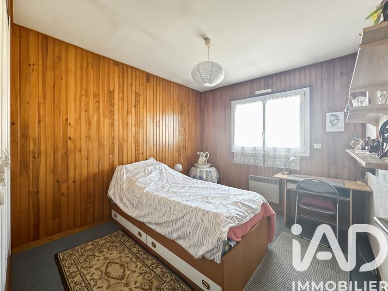 Maison - 137 m² - 5 pièces