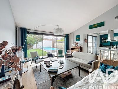 Maison - 155 m² - 6 pièces