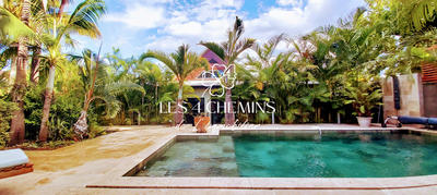 Villa - 220 m² - 6 pièces