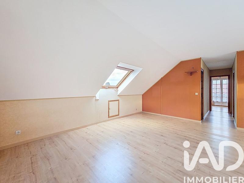 Maison - 177 m² - 8 pièces