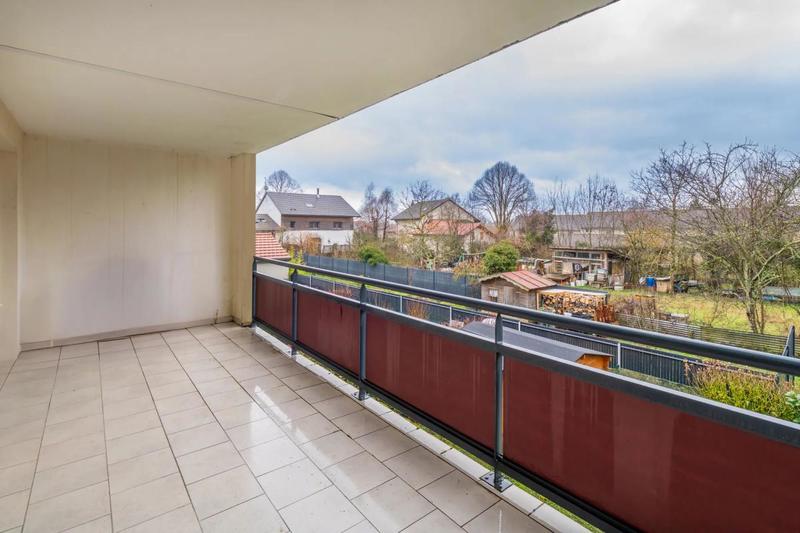 Appartement - 90 m² - 4 pièces