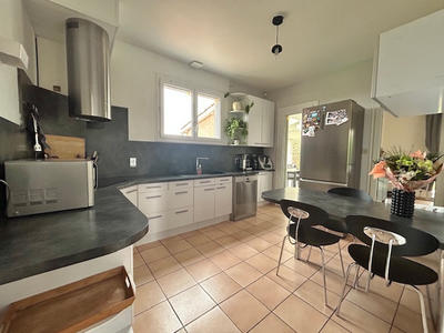 Propriété - 131 m² - 5 pièces