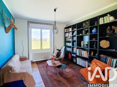 Maison - 154 m² - 8 pièces