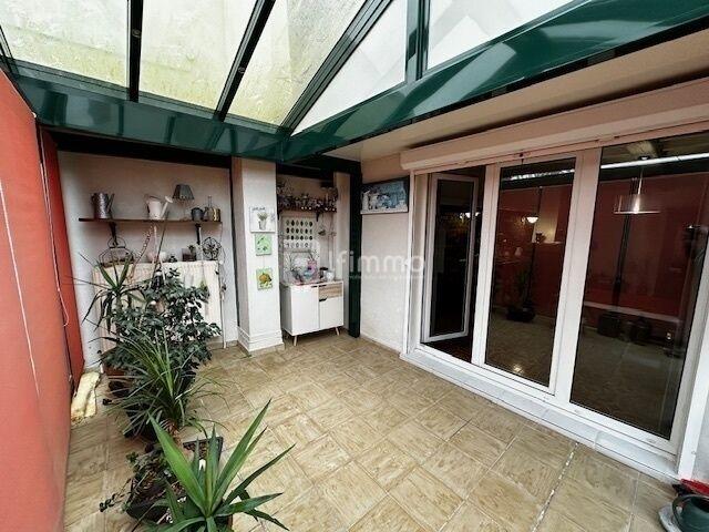 Immeuble - 176 m² - 7 pièces