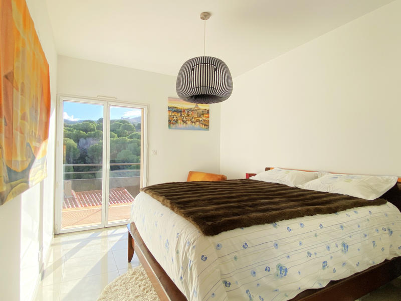 Appartement - 101 m² - 3 pièces