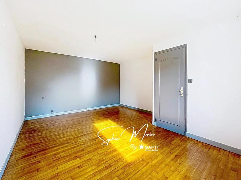 Maison - 99 m² - 4 pièces