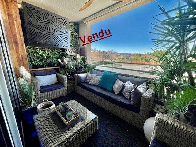 Appartement - 65 m² - 3 pièces