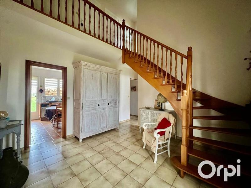 Maison - 165 m² - 5 pièces